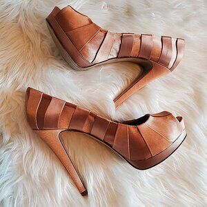 BCBGMAXAZRIA Pink Satin Peep Toe Pumps SZ 8.5